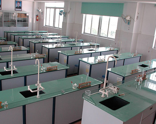 化學(xué)實(shí)驗(yàn)教室設(shè)備